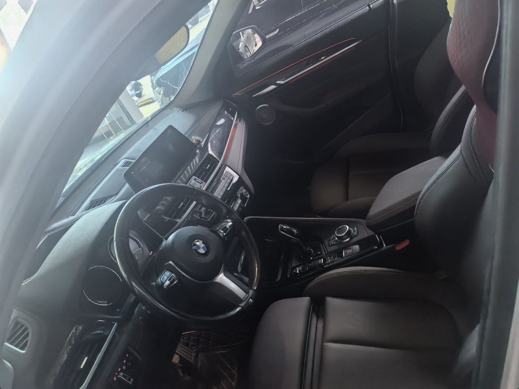 BMW X1 2021 модельного года xDrive25Li Premium Edition - Huishida Trading