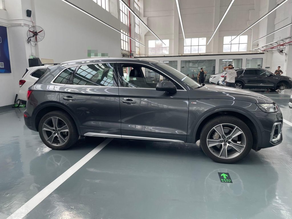 Audi Q5L 2021 45 TFSI Luxury Dynamic - Huishida Trading