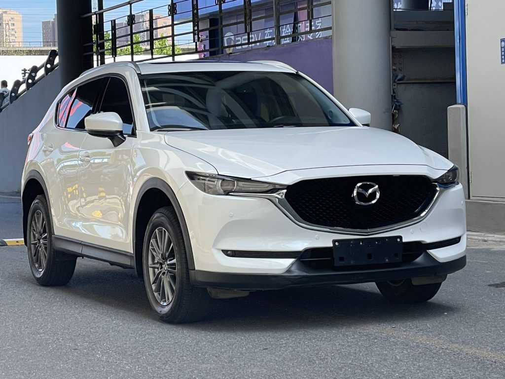 Mazda CX-5 2020 модельного года, 2,0 л, автоматическая коробка передач, передний привод, комплектация «Zhi Zun» - Huishida Trading