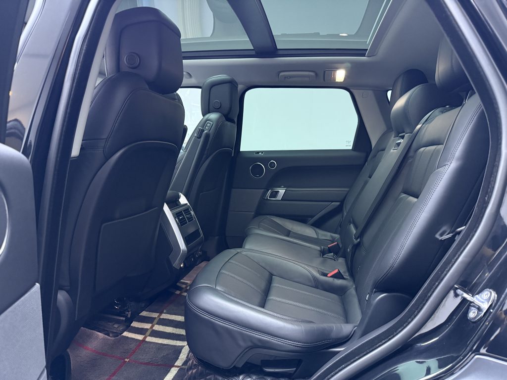 Range Rover Sport 2021 3.0 L6 SE - Huishida Trading
