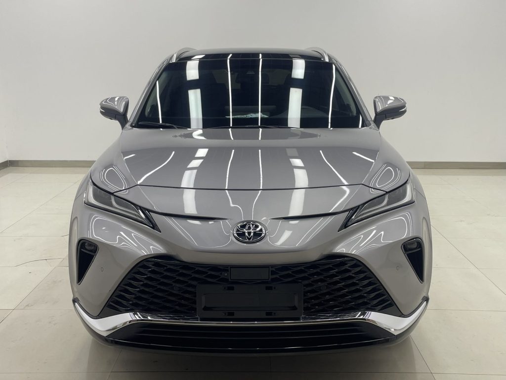 Toyota VENZA 2022 2.0 4WD Supreme Edition - Huishida Trading