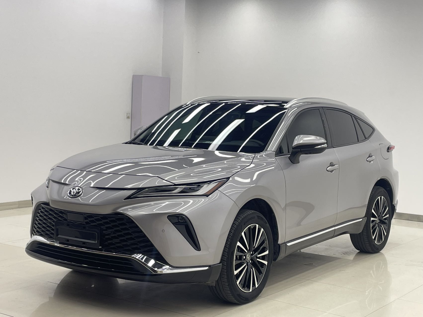 Toyota VENZA 2022 2.0 4WD Supreme Edition