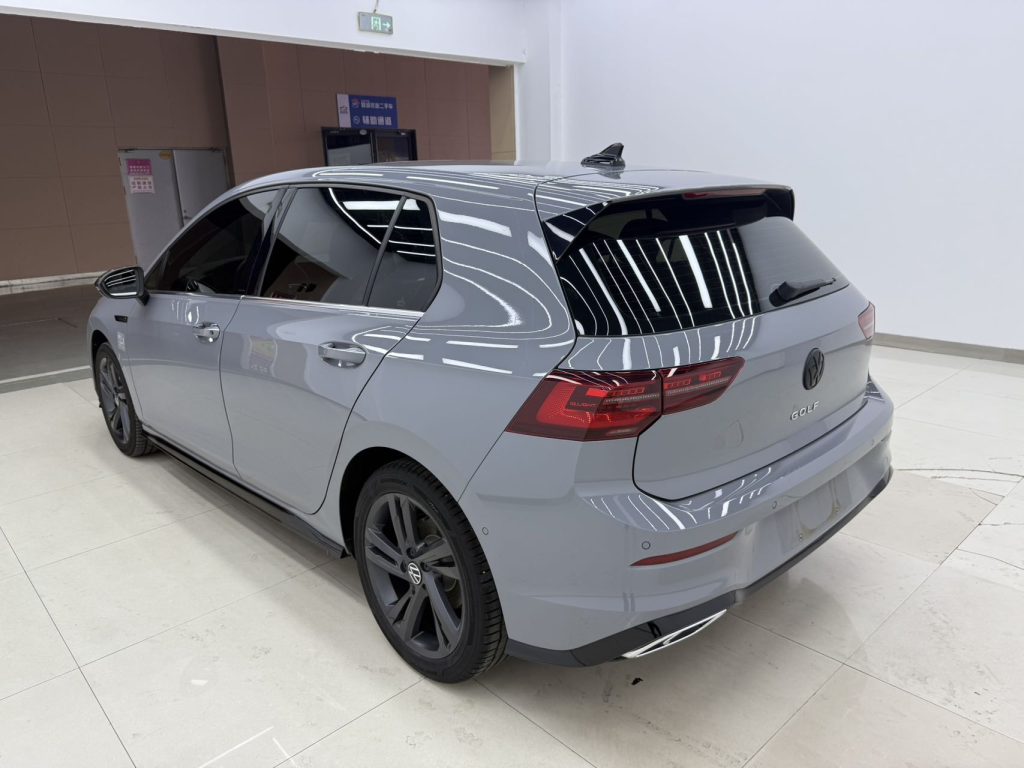 Volkswagen Golf 2021 280TSI DSG R-Line (обновленная приборная панель GTI) - Huishida Trading