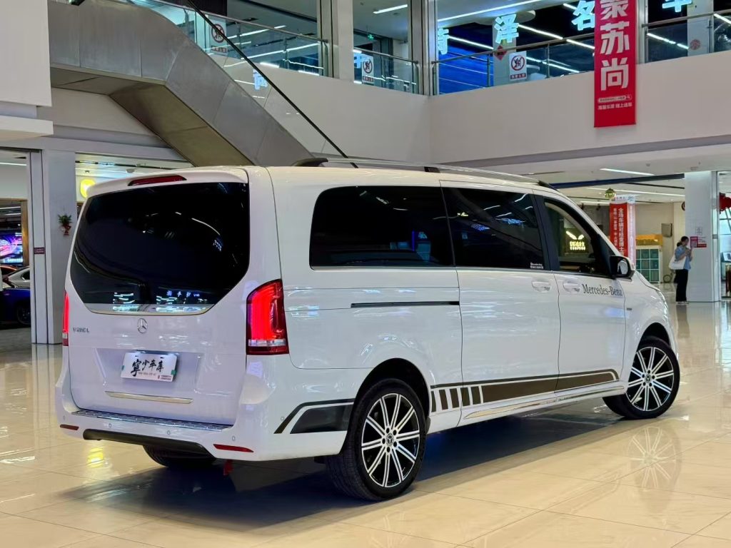 Mercedes-Benz V260L Luxury 2021 V 260 L Long Wheelbase Luxury - Huishida Trading