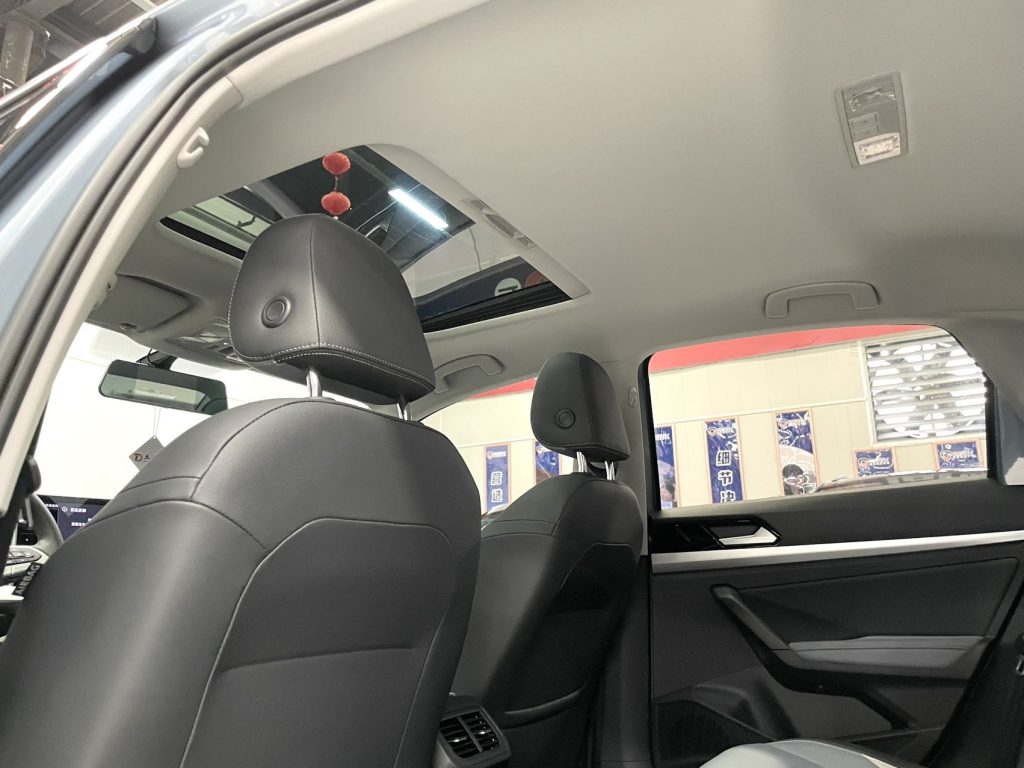VW Lavida 2023 модельного года 280TSI DSG Yongyi Edition - Huishida Trading