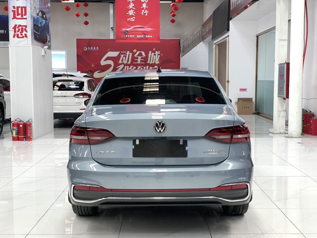 VW Lavida 2023 модельного года 280TSI DSG Yongyi Edition - Huishida Trading