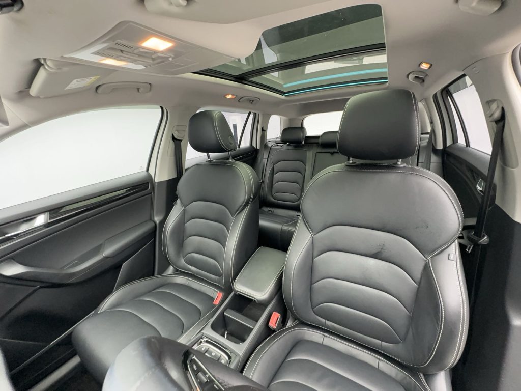Skoda Kodiaq 2020 модельного года TSI330 5-местный с передним приводом, версия Luxury Premium - Huishida Trading