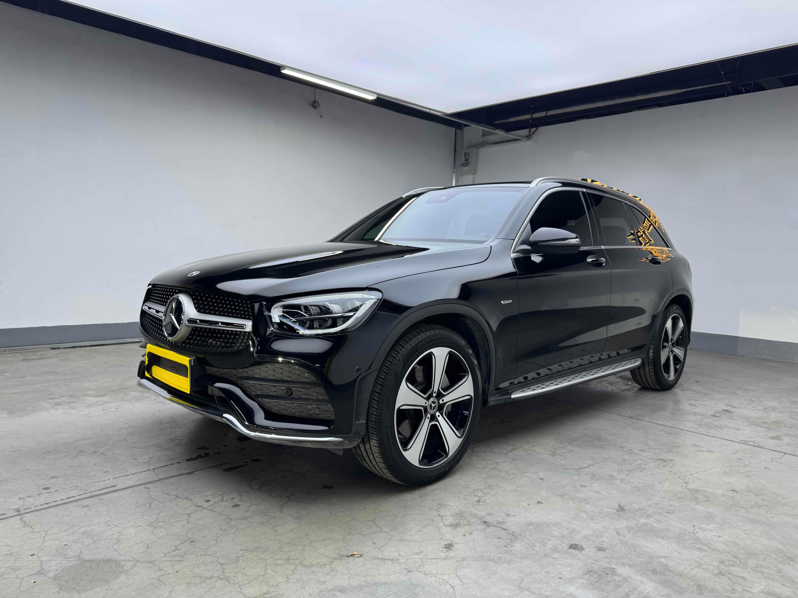 Mercedes-Benz GLC 300L 4MATIC  2022 Модифицированный GLC 300 L 4MATIC Dynamic Collection
