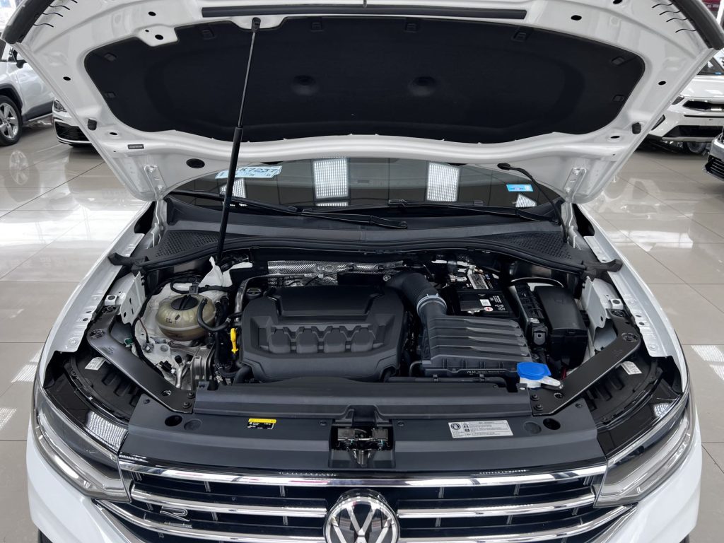 Volkswagen TiguanL 2023 380TSI Auto 4WD R-Line 7-местный - Huishida Trading