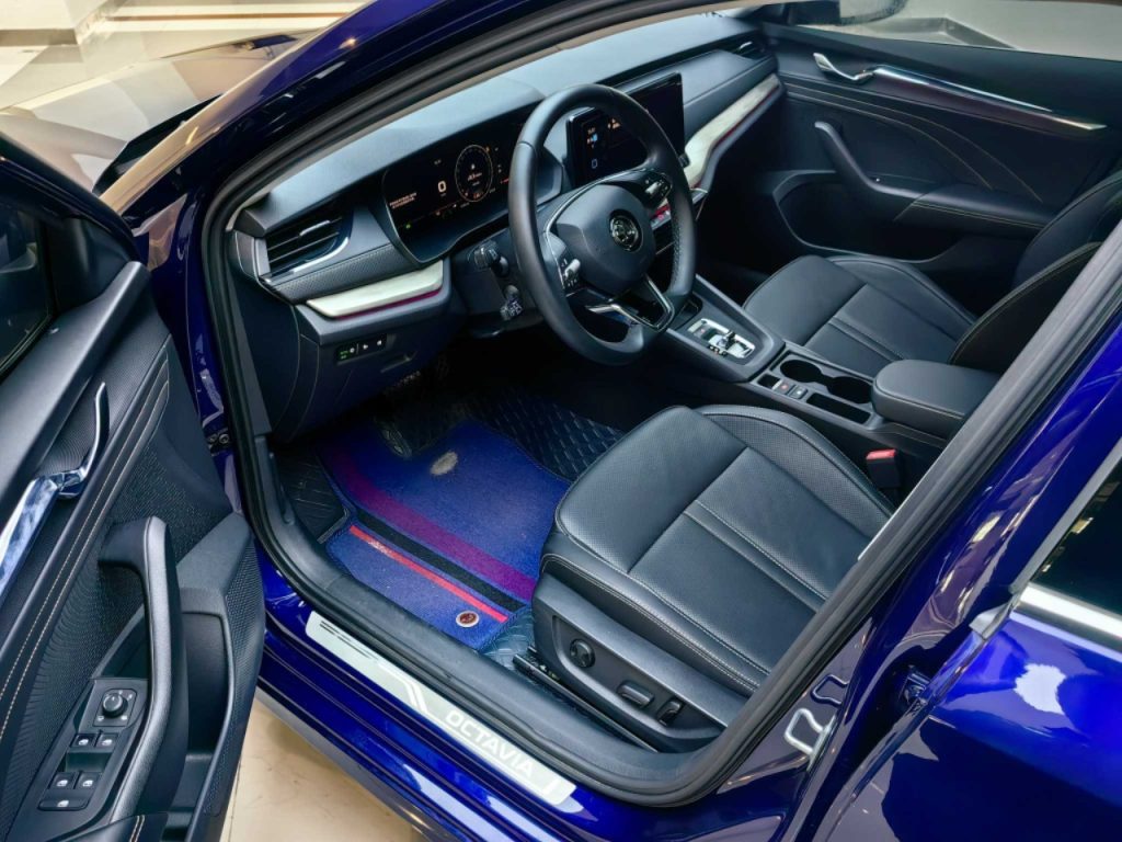 Skoda OCTAVIA 2022 PRO TSI280 Luxury Edition - Huishida Trading