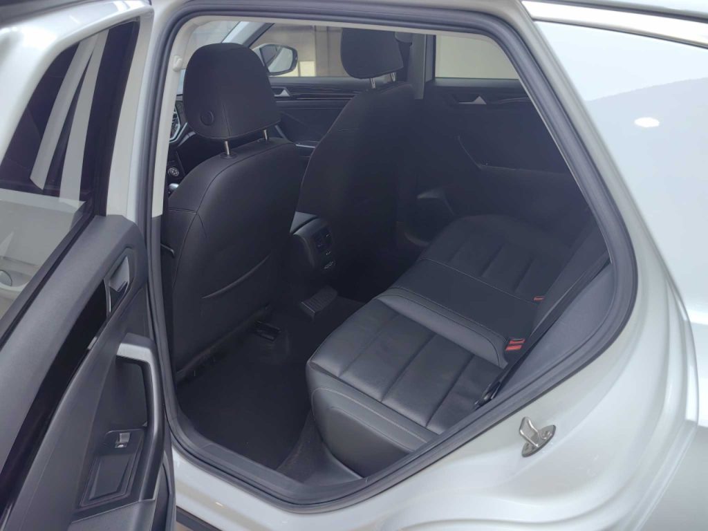 Volkswagen T-ROC 2022 280TSI DSG 2WD Elite PLUS - Huishida Trading