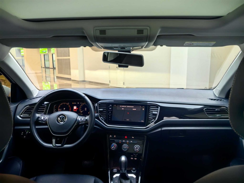 Volkswagen T-ROC 2022 280TSI DSG 2WD Elite PLUS - Huishida Trading