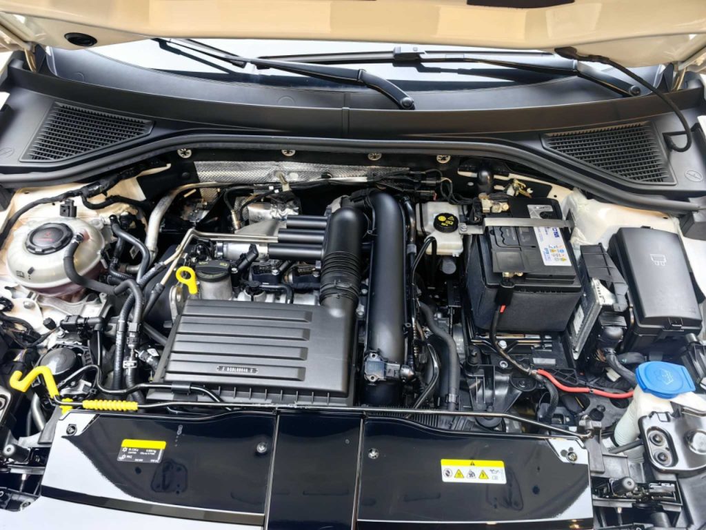 Volkswagen T-ROC 2022 280TSI DSG 2WD Elite PLUS - Huishida Trading