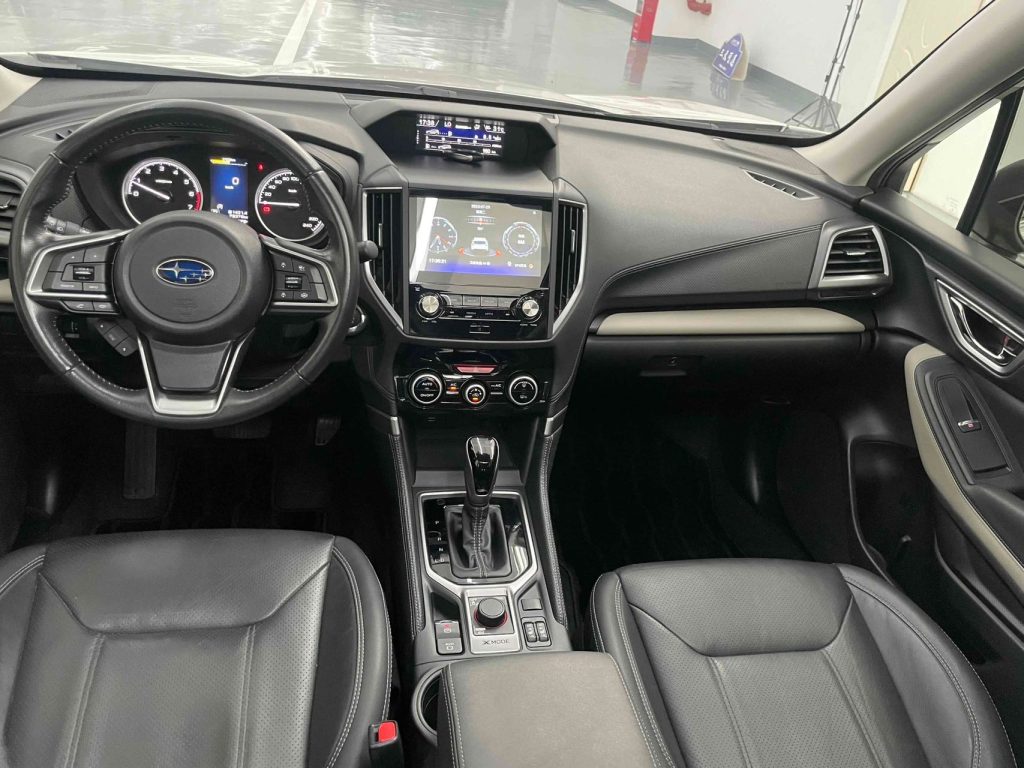Subaru Forester 2022 2.0i AWD Luxury Edition EyeSightt - Huishida Trading