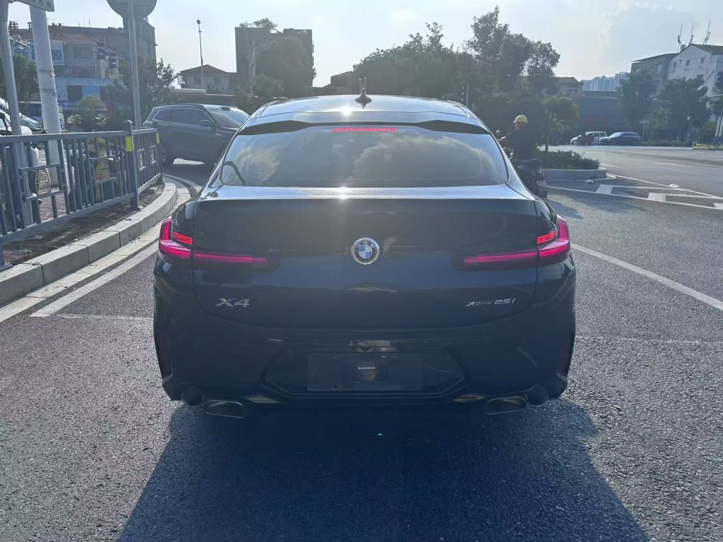 BMW X4 2022 модельного года xDrive 25iM Sport Package - Huishida Trading