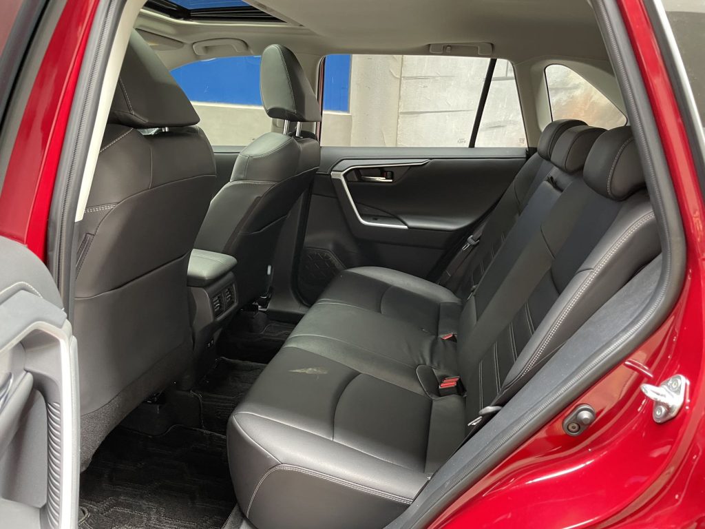 Toyota RAV4 2020 2.0L CVT 2WD Style PLUS Edition - Huishida Trading