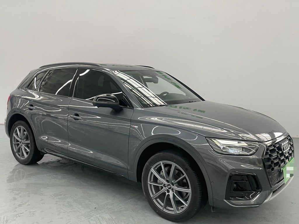 Audi Q5L 2022 45 TFSI 2.0T Dual Clutch 4WD Luxury Dynamic - Huishida Trading