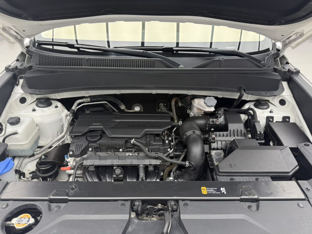 Hyundai ix35 2021 модельного года, 2,0 л, автоматическая коробка передач, передний привод, версия GLS Leading Edition. - Huishida Trading