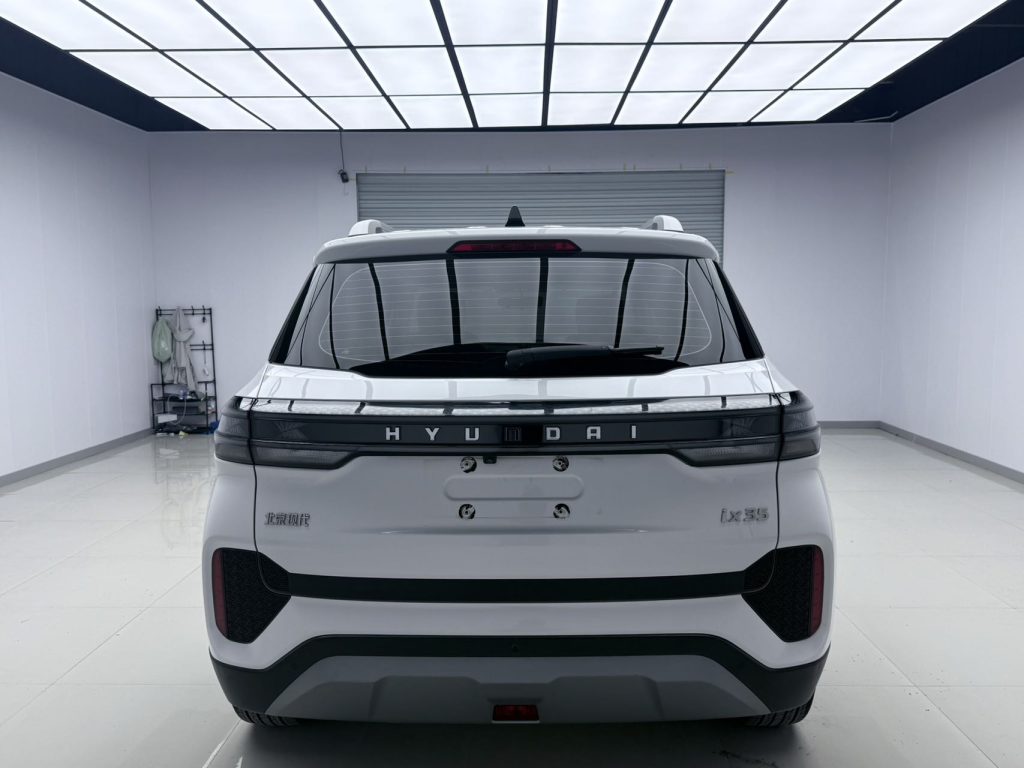 Hyundai ix35 2021 модельного года, 2,0 л, автоматическая коробка передач, передний привод, версия GLS Leading Edition. - Huishida Trading
