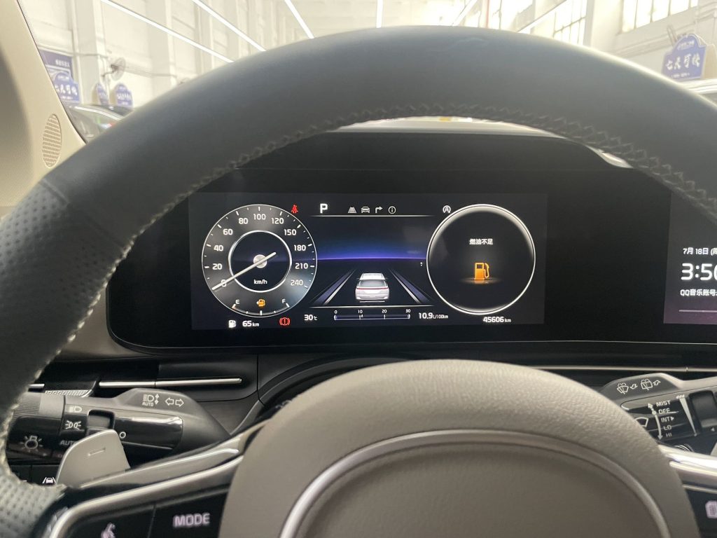 Kia Carnival 2021 Flagship Edition - Huishida Trading