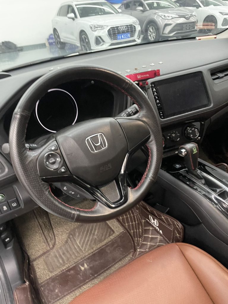 Honda VEZEL 2020 1.5L CVT Pioneer Edition - Huishida Trading