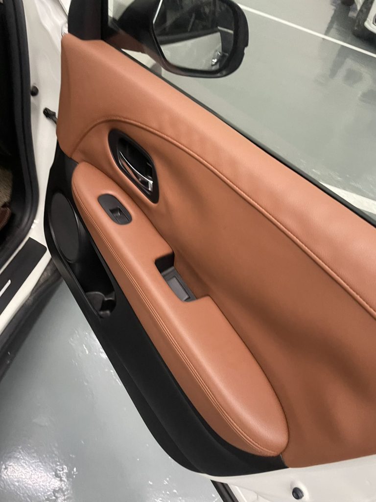 Honda VEZEL 2020 1.5L CVT Pioneer Edition - Huishida Trading