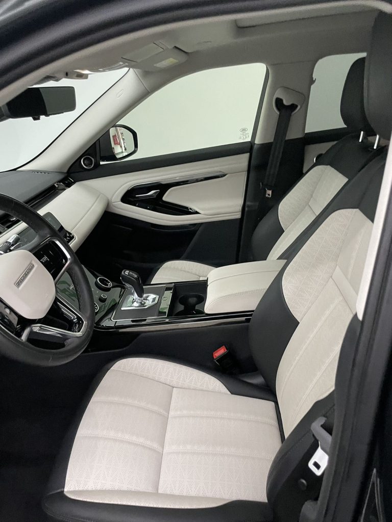 Range Rover Evoque 2021 Evoque L 249PS R-Dynamic Первое издание Первое издание - Huishida Trading