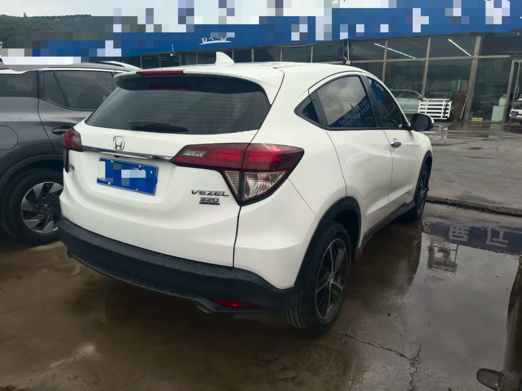 Honda Vezel 2020 220 TURBO CVT Luxury Edition - Huishida Trading