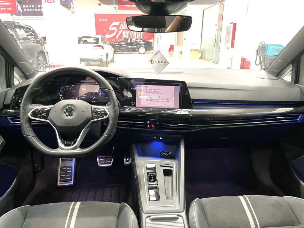 Volkswagen Golf 2021 модельного года 280TSI DSG R-Line - Huishida Trading