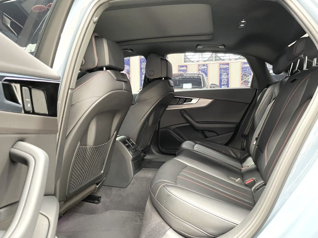 Audi A4L 2022 модельного года 40 TFSI quattro RS комплект Fuel Speed Type - Huishida Trading