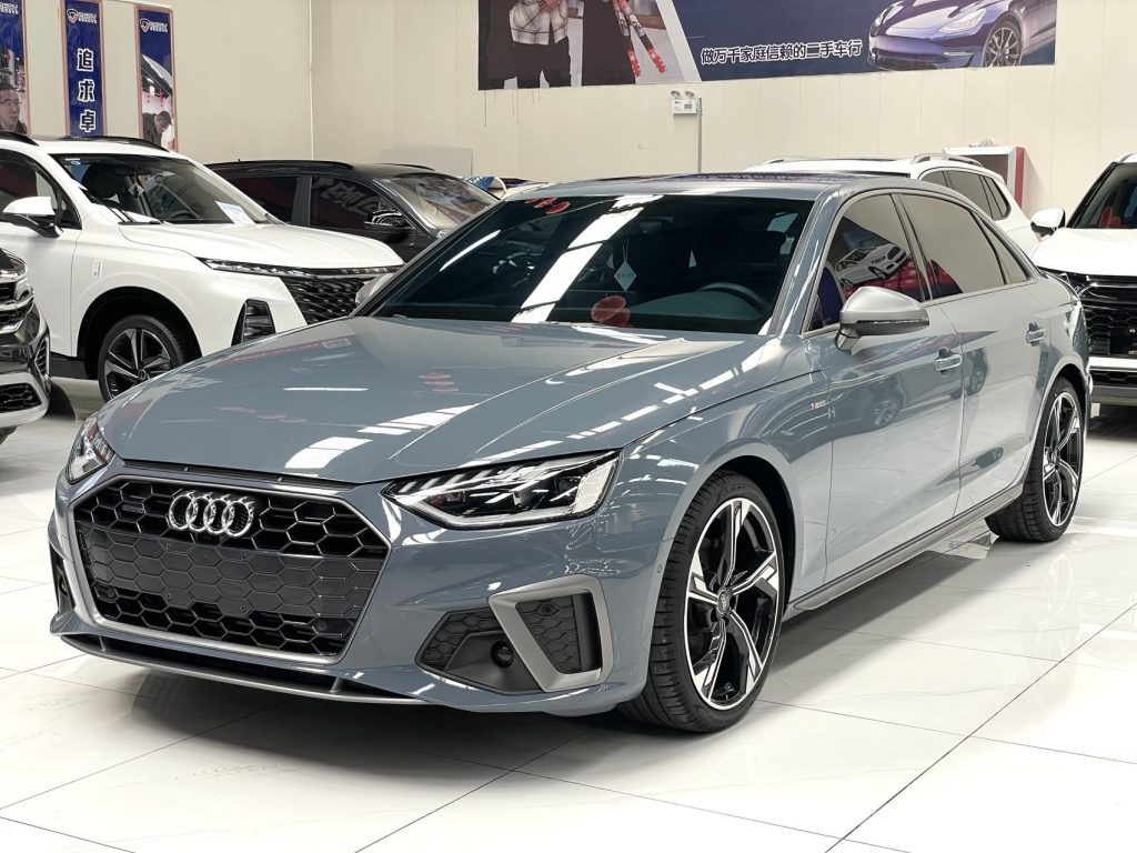 Audi A4L 2022 модельного года 40 TFSI quattro RS комплект Fuel Speed Type - Huishida Trading