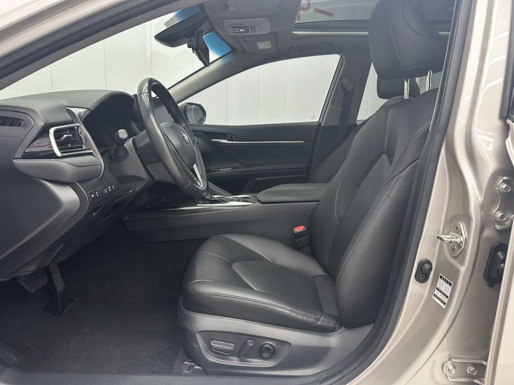 Toyota Camry 2021 2.5G Luxury Edition - Huishida Trading