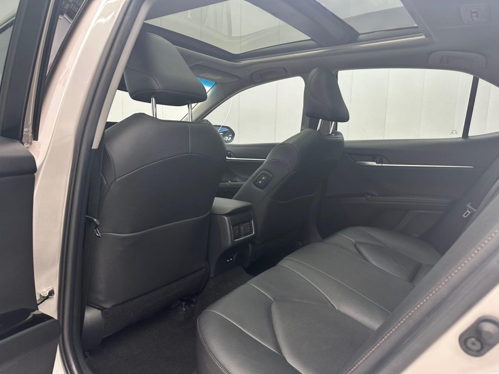 Toyota Camry 2021 2.5G Luxury Edition - Huishida Trading