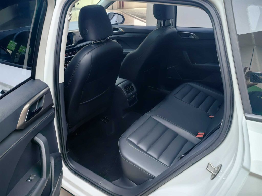 Volkswagen Tharu 2021 280TSI 2WD Comfort Edition - Huishida Trading