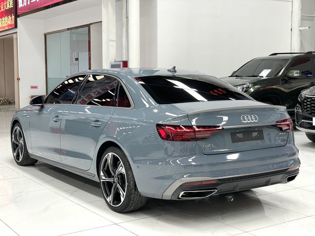 Audi A4L 2022 модельного года 40 TFSI quattro RS комплект Fuel Speed Type - Huishida Trading