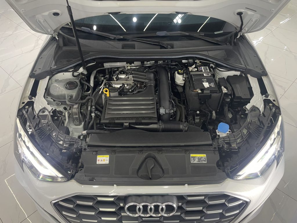 Audi A3 2021 Sportback 35 TFSI Stylish Sport - Huishida Trading