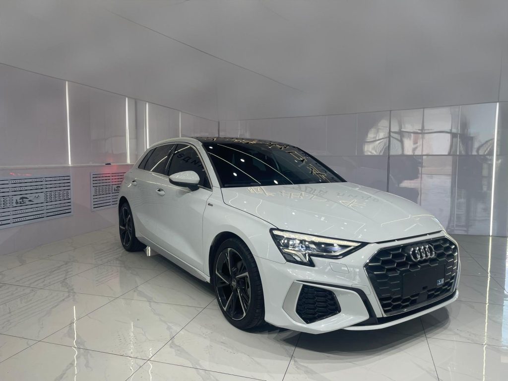 Audi A3 2021 Sportback 35 TFSI Stylish Sport - Huishida Trading