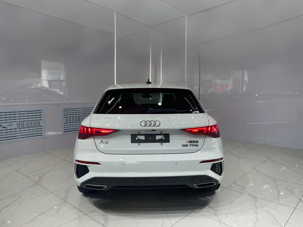 Audi A3 2021 Sportback 35 TFSI Stylish Sport - Huishida Trading