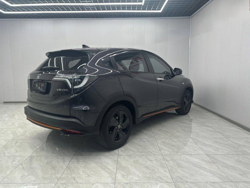 Honda VEZEL 2022 1.5L CVT Phantom Night - Pioneer Edition - Huishida Trading
