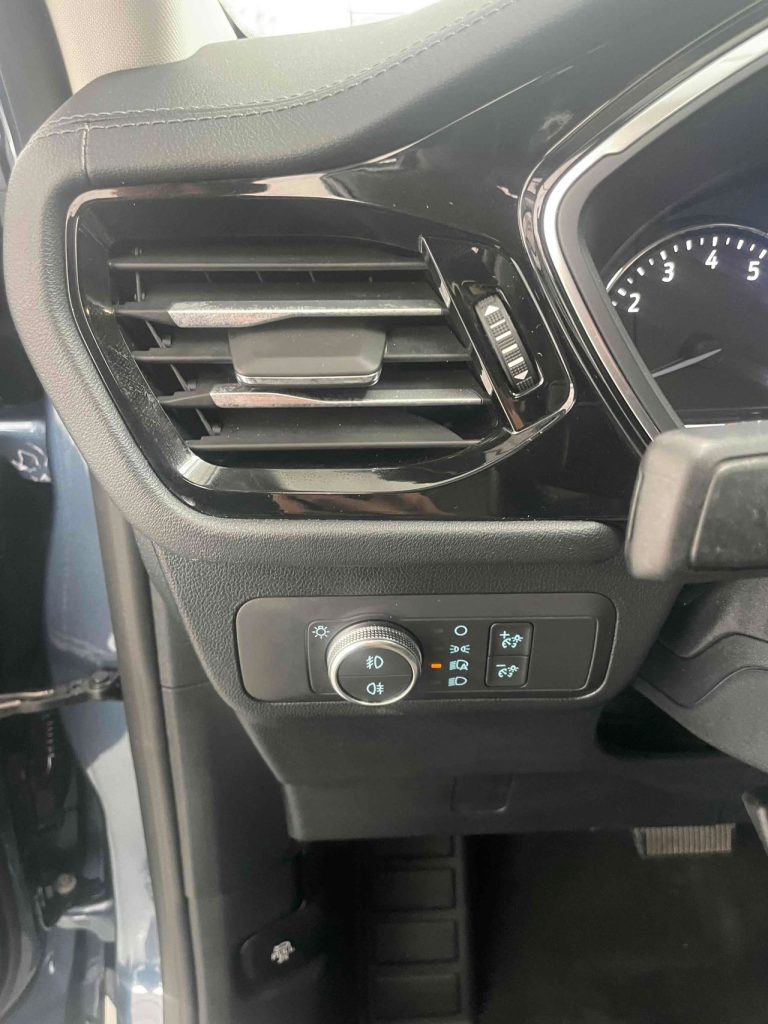 Ford ESCAPE 2020 245 4WD Yiu Hei Model - Huishida Trading