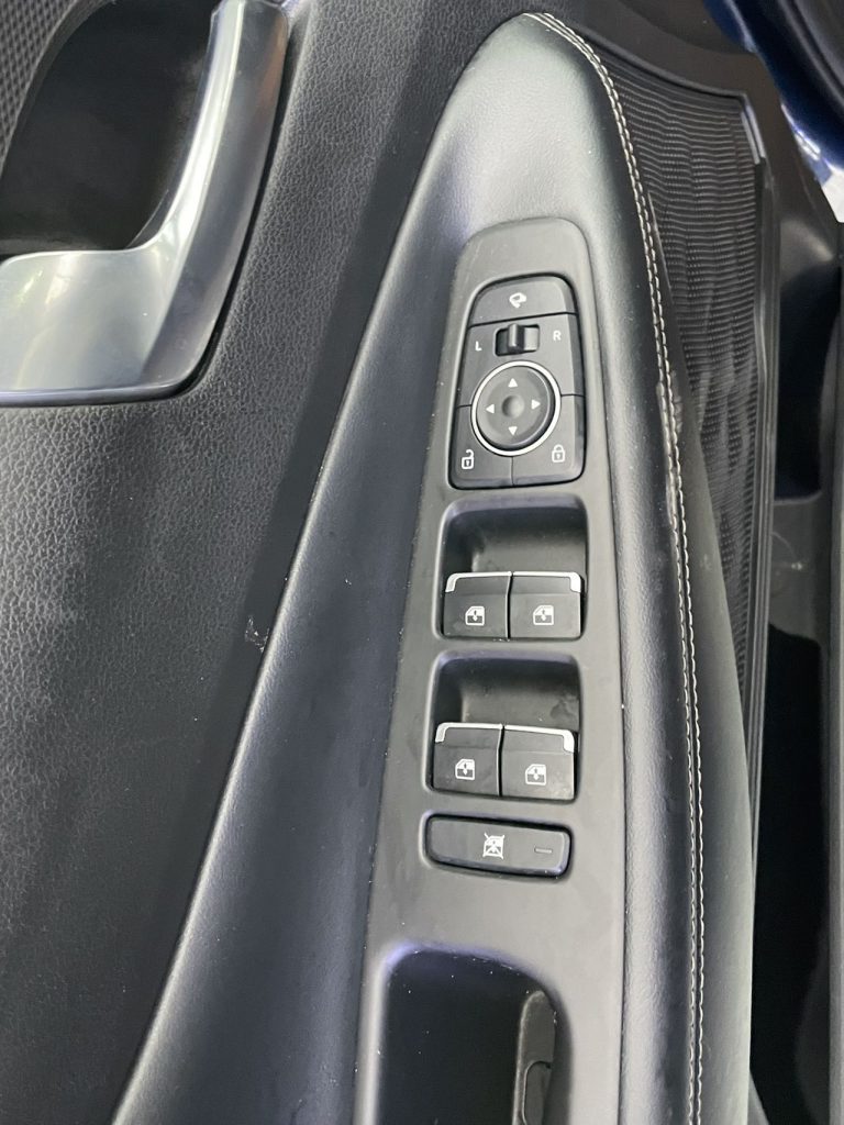 Hyundai Santa Fe 2020 380TGDi 2WD Deluxe - Huishida Trading