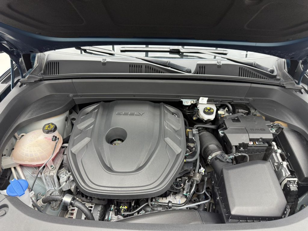 Geely Monjaro 2021 модельного года 2.0TD высокопроизводительный флагманский автомобиль с автоматической коробкой передач и полным приводом. - Huishida Trading