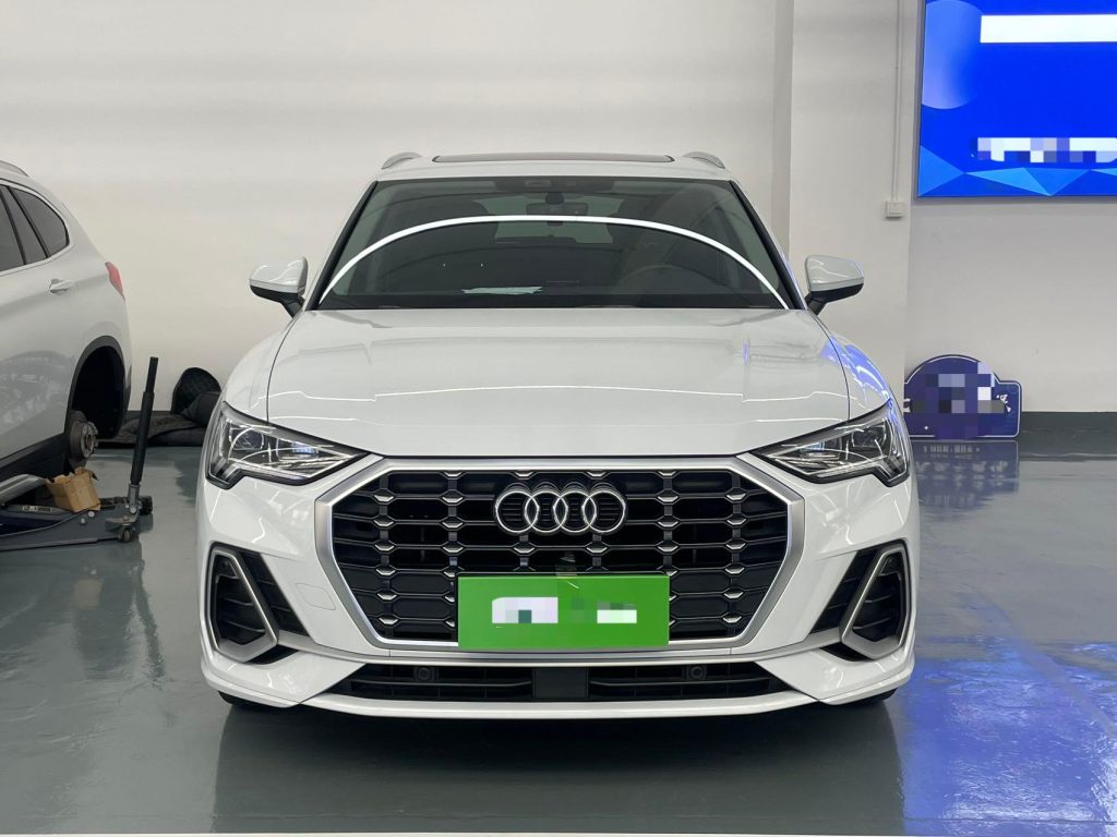 Audi Q3 2022 35 TFSI Fashion Dynamic - Huishida Trading