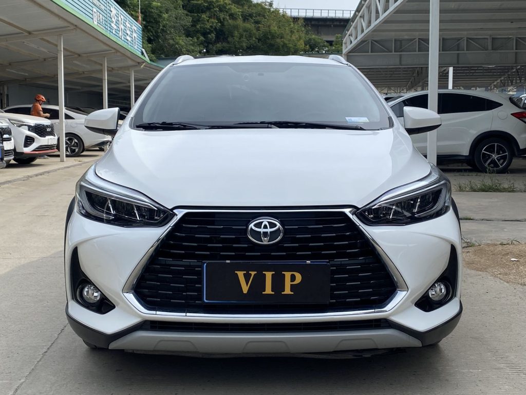 Toyota YARiS L 2022 модельного года, версия X 1.5L CVT Luxury PLUS. - Huishida Trading