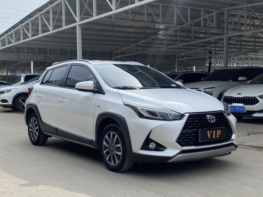 Toyota YARiS L 2022 модельного года, версия X 1.5L CVT Luxury PLUS. - Huishida Trading