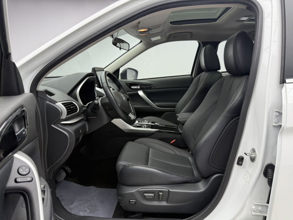Mitsubishi Eclipse Cross 2021 1.5T CVT 4WD Passion Edition - Huishida Trading