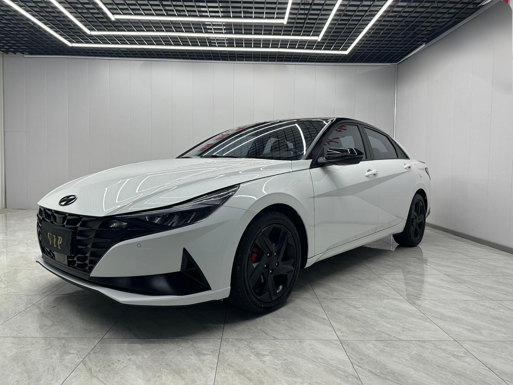 Hyundai Elantra  2022 1.5L CVT LUX Premium