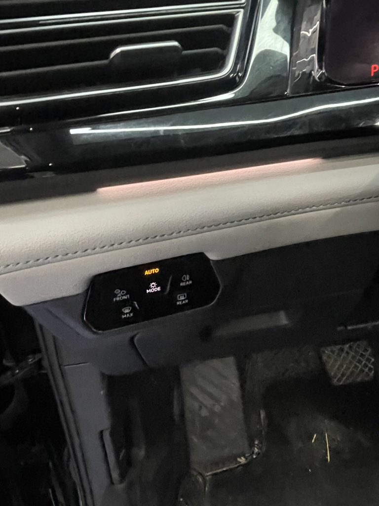 Volkswagen Teramont 2021 380TSI 4WD Premium Deluxe - Huishida Trading