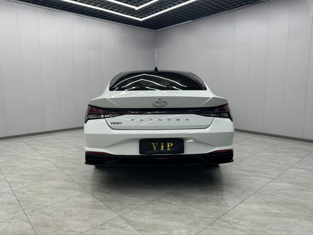 Hyundai Elantra 2022 1.5L CVT LUX Premium - Huishida Trading