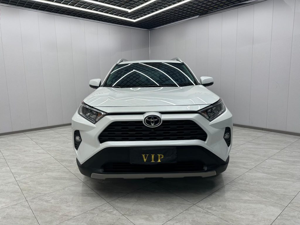 Toyota RAV4 2021 2.0L CVT 2WD Style PLUS Edition - Huishida Trading